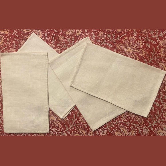 Vintage Linen Napkins (Set of 4) - Picture 2 of 6